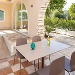 Residenza Panorama アパートホテル