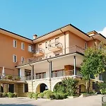 アパートホテル Residenza Panorama 3*