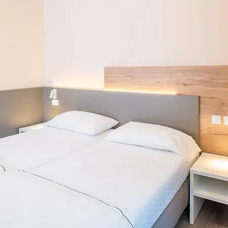 Residenza Panorama Apartmanhotel Costermano