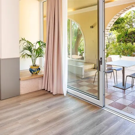 מלון דירות Residenza Panorama קוסטרמנו