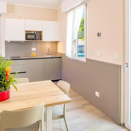 Residenza Panorama מלון דירות