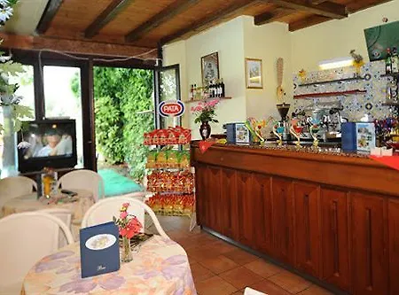 Residenza Panorama Aparthotel Costermano sul Garda