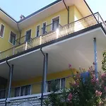 Residenza Panorama Костермано