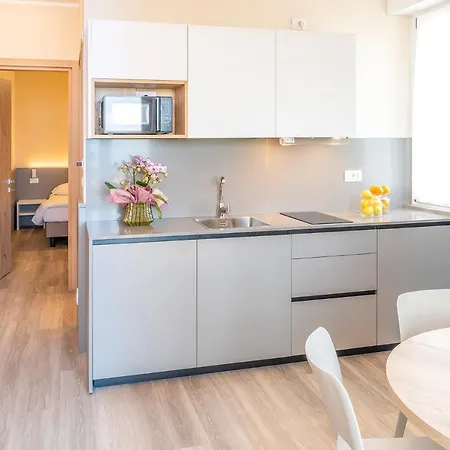 Residenza Panorama 科斯特曼诺