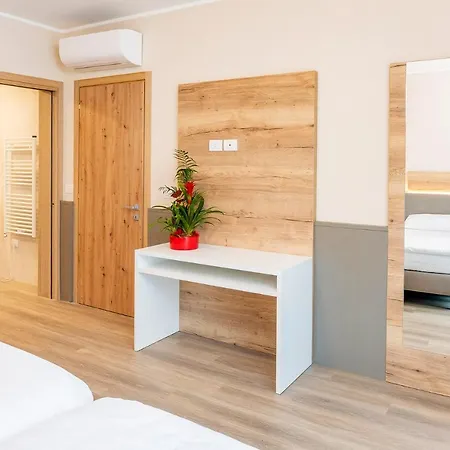 شقة فندقية Residenza Panorama كوسترمانو