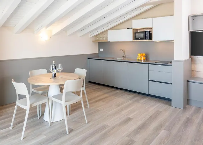 Residenza Panorama 3* Костермано