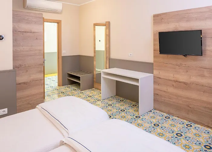 Residenza Panorama 3* Костермано